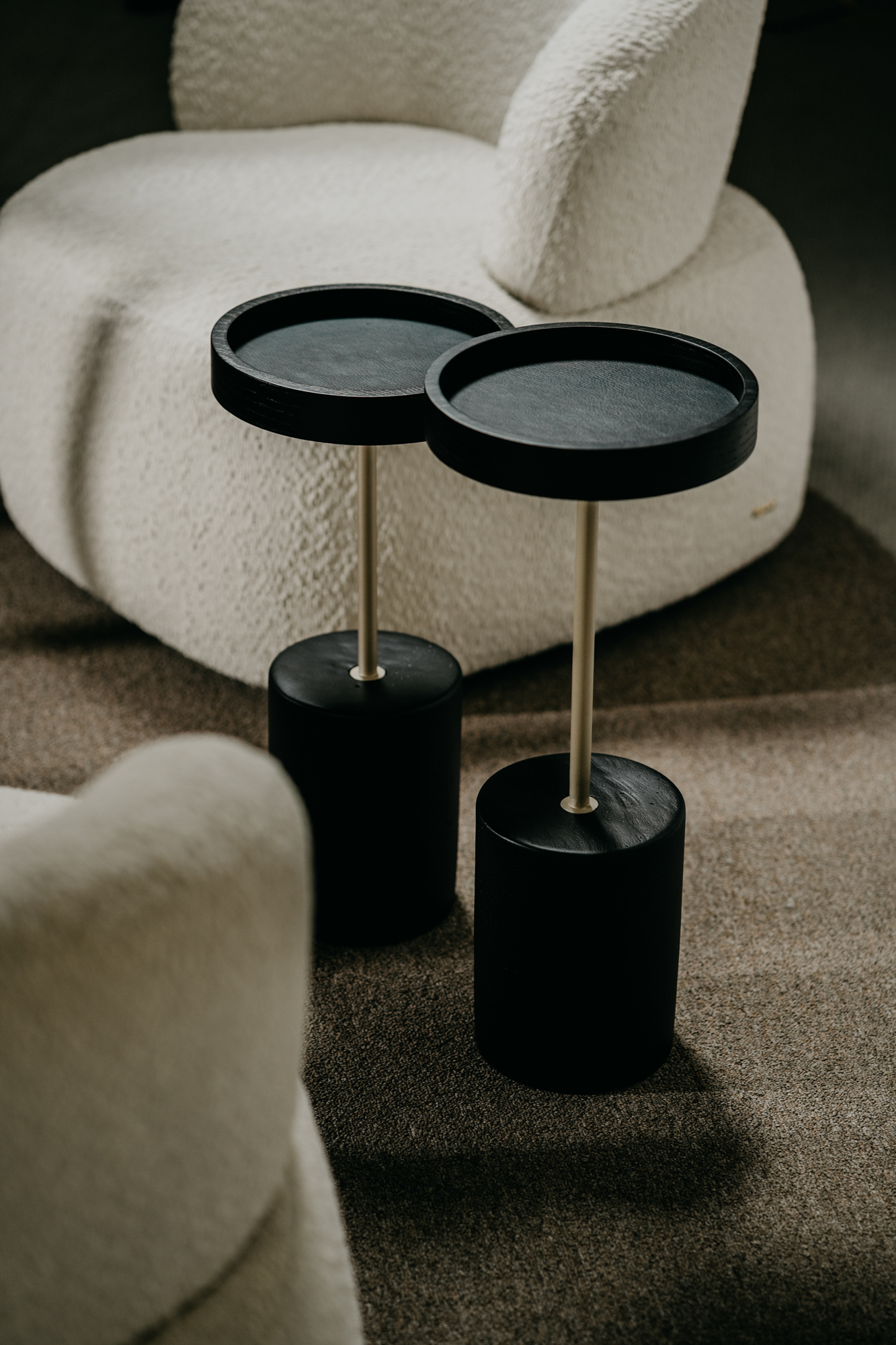 Mesa de Apoio Lior